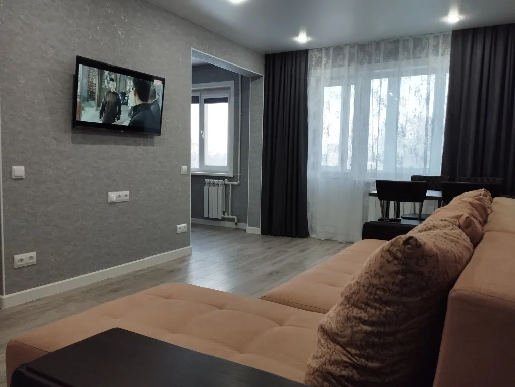 2-х комнатная квартира в центре — аренда посуточно в Бийск