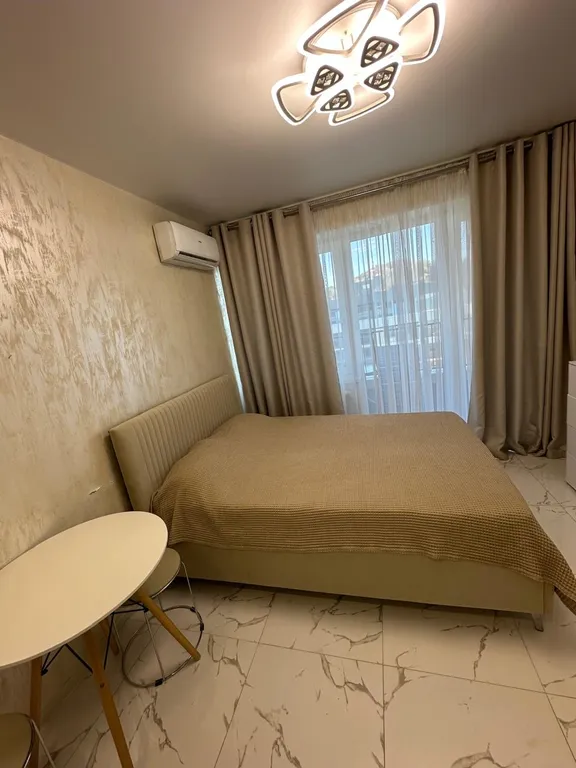 Студия с видом на море