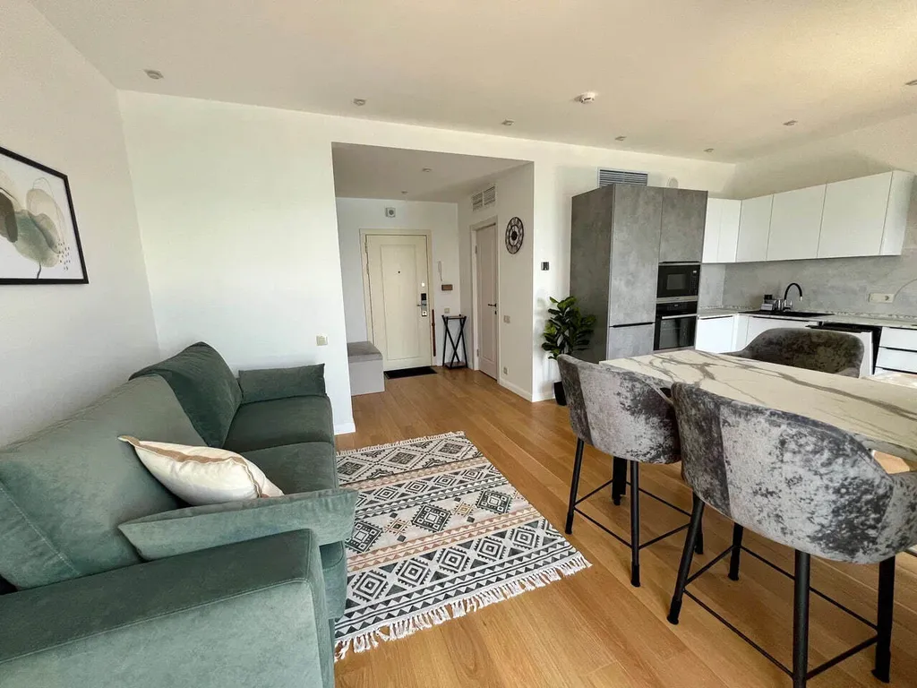 Апартаменты с видом на море в ЖК Граф Толстой