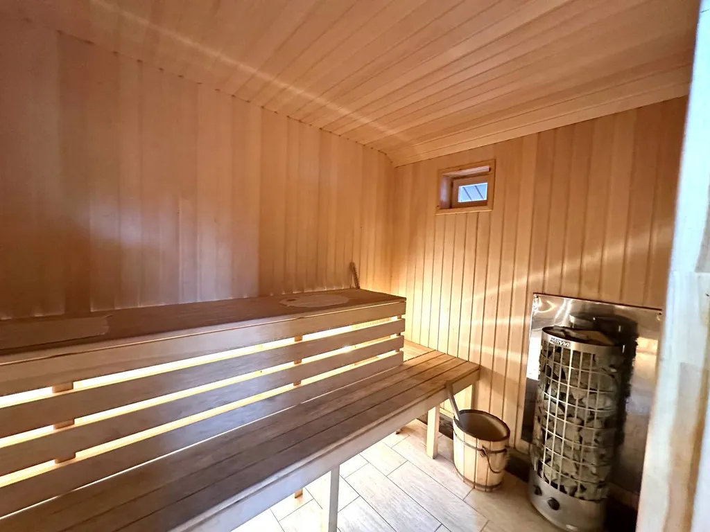 Коттедж Уютные аппартаменты в сосновом лесу — Купанское