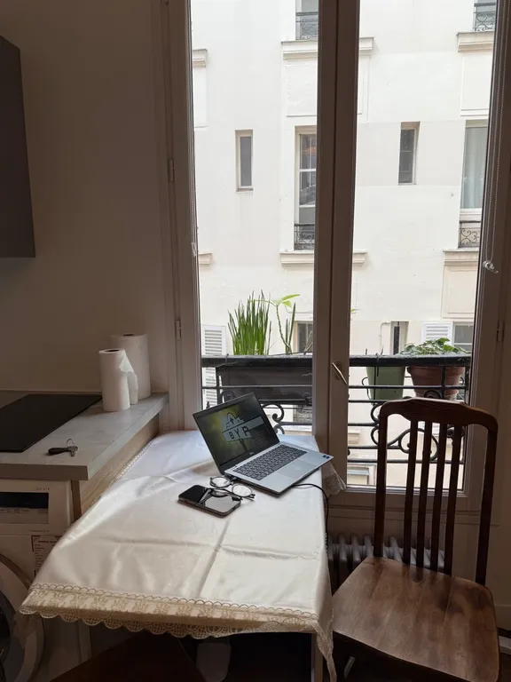 Эйфелева башня, центр