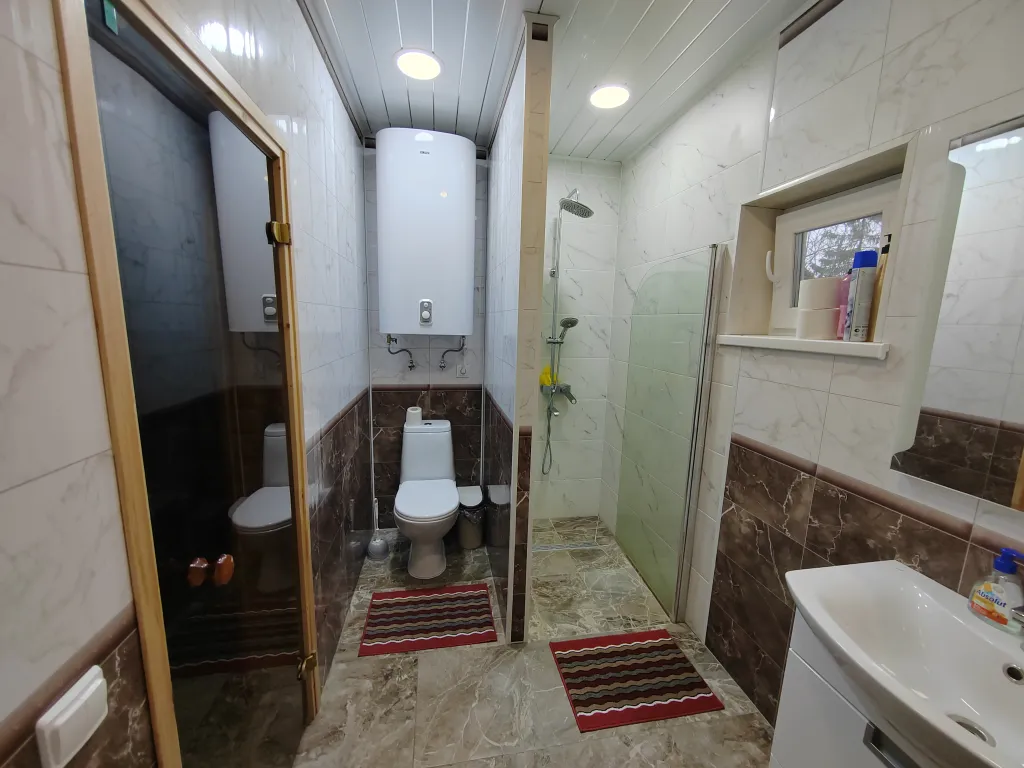 Домик у леса