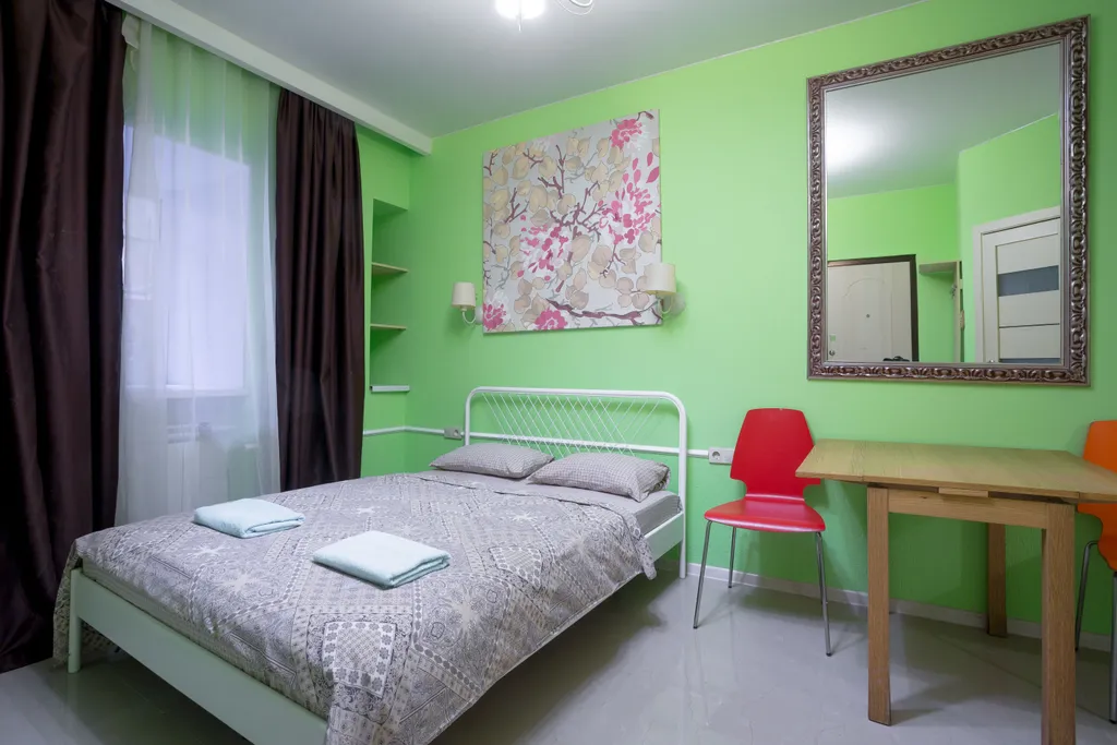 LeoHotels на Марата