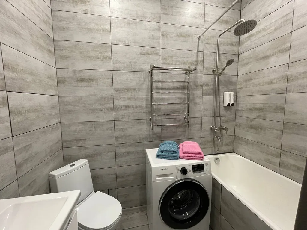 Уютная квартира с новым ремонтом в доме клубного типа