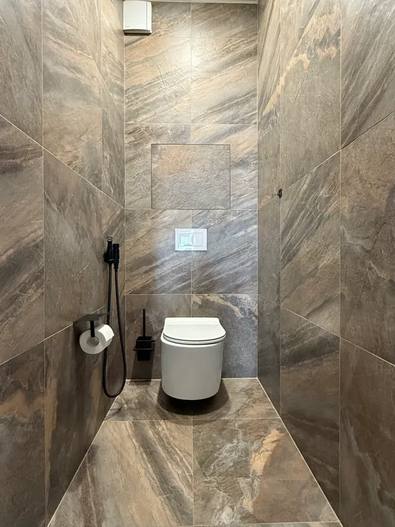 Уютная квартира с панорамными окнами