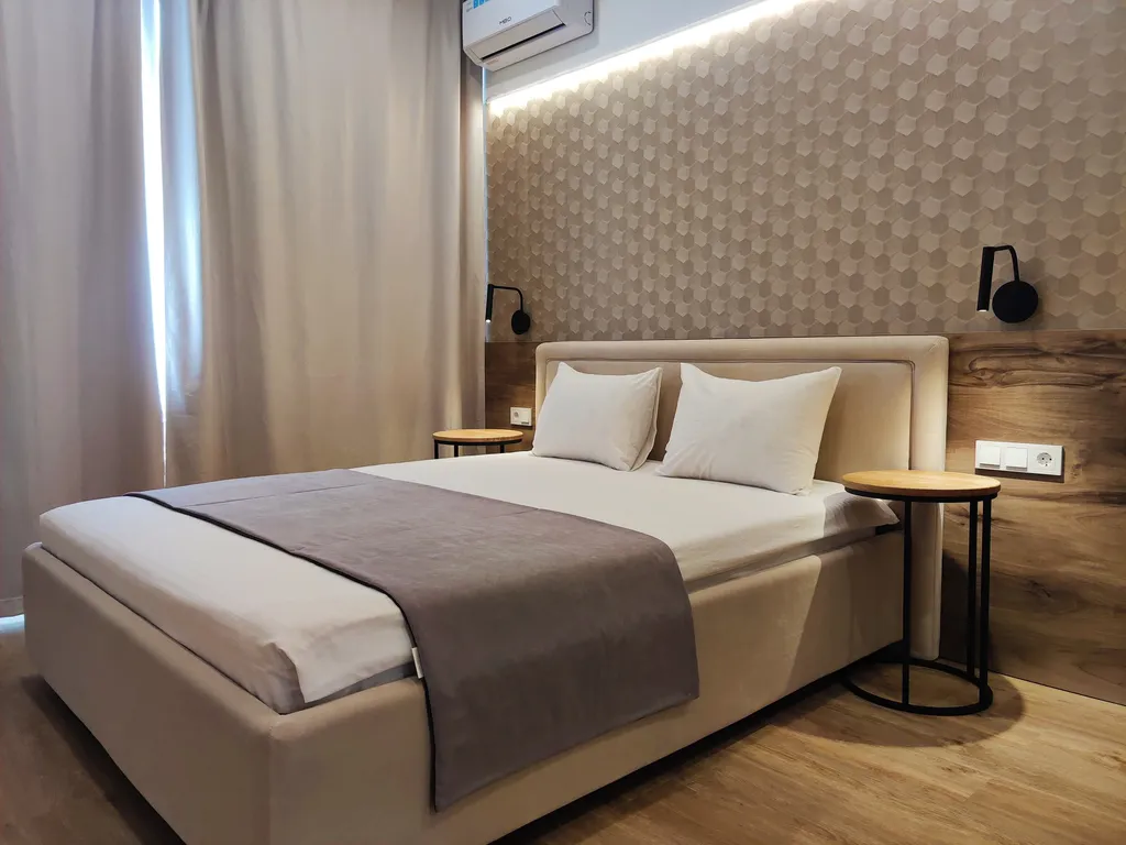 Стильная просторная квартира в центре города — аренда посуточно в Ульяновск