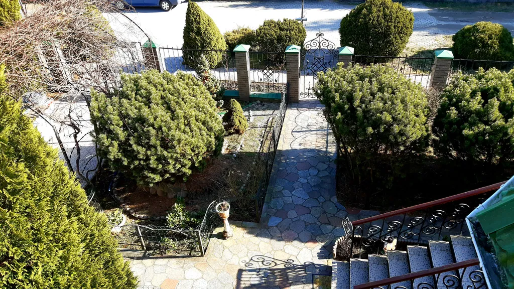 Прибрежный уголок для отдыха на природе