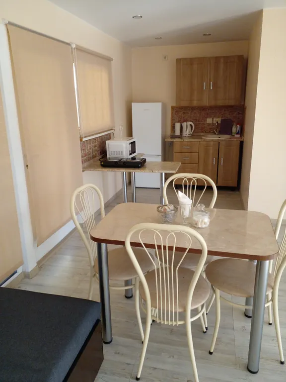 Дом на склоне