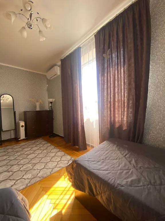 Заходи и живи