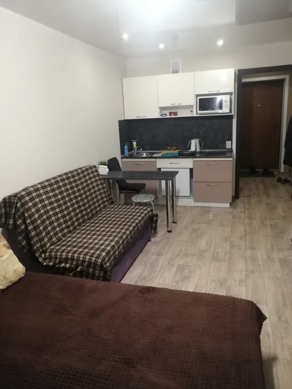 Уютная студия рядом с центральным рынком и педагогическим институтом