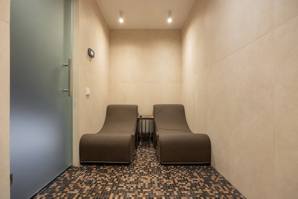 Современная вилла с красивым видом на море