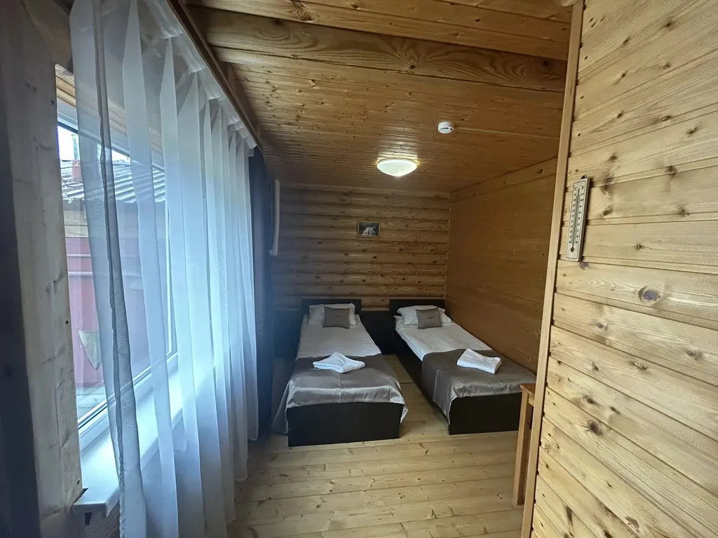 Дом 20m2 — чан, раздельные кровати, мангал