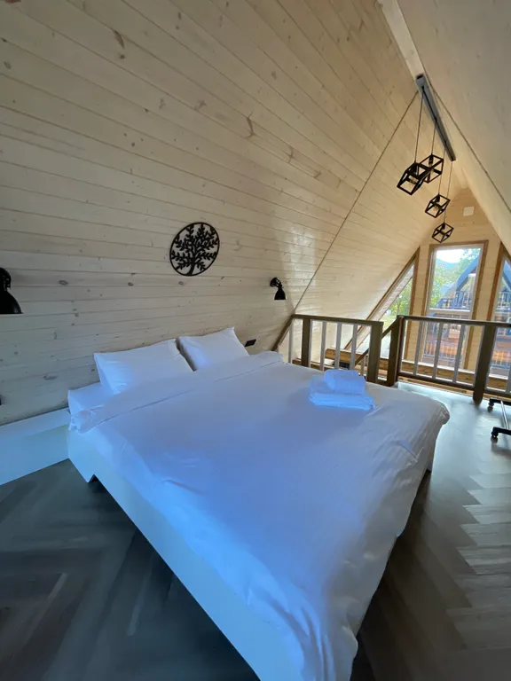 Новый дом на МОРЕ в окружении гор, с террасой и банным чаном