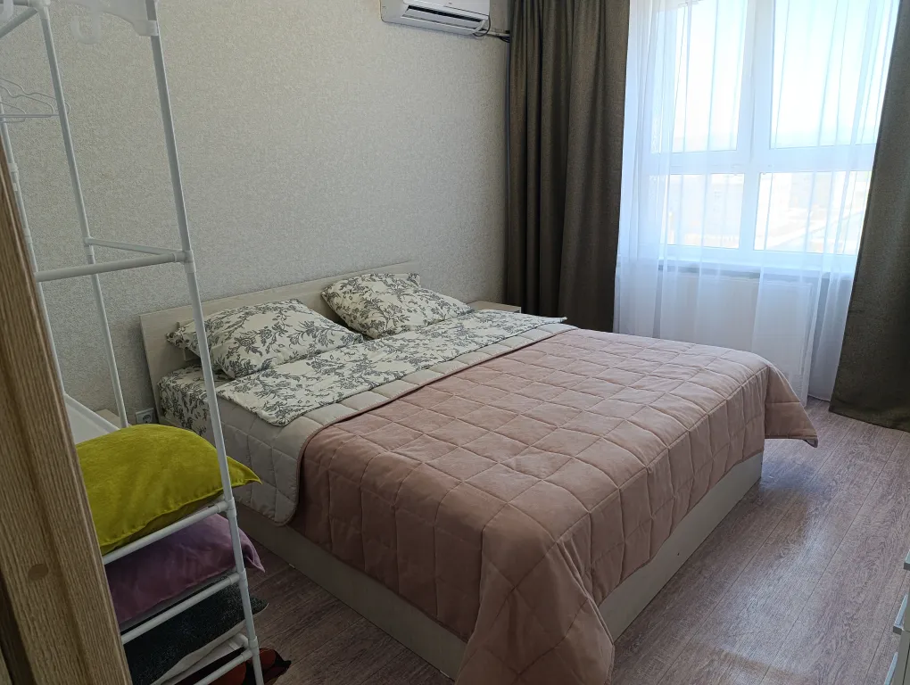 Квартира Большая двухкомнатная квартира — Анапа