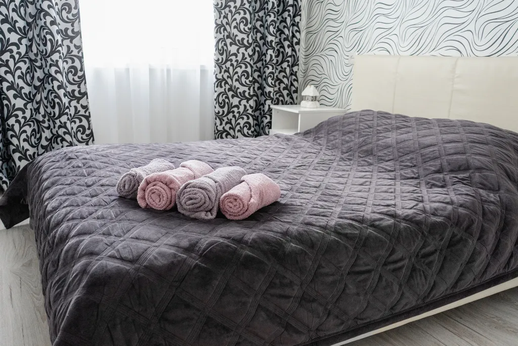 Отличная двушка с видом на сквер