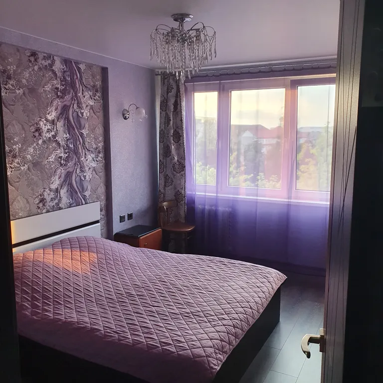 Квартира 3-комнатная Квартира — Калининград