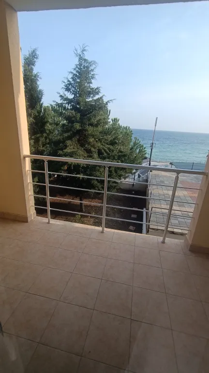 Номер на море