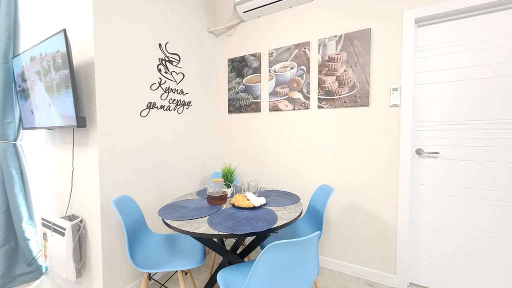 Шикарная евродвушка с видом на бассеин