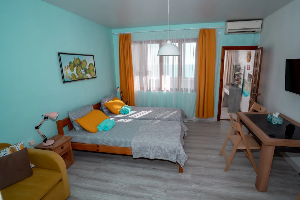 4-комнатная Квартира