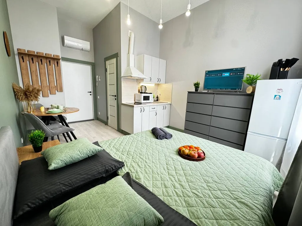 Дизайнерская квартира-студия на двоих