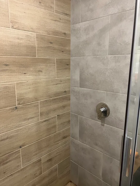 Квартира в стиле лофт в центре с качелью