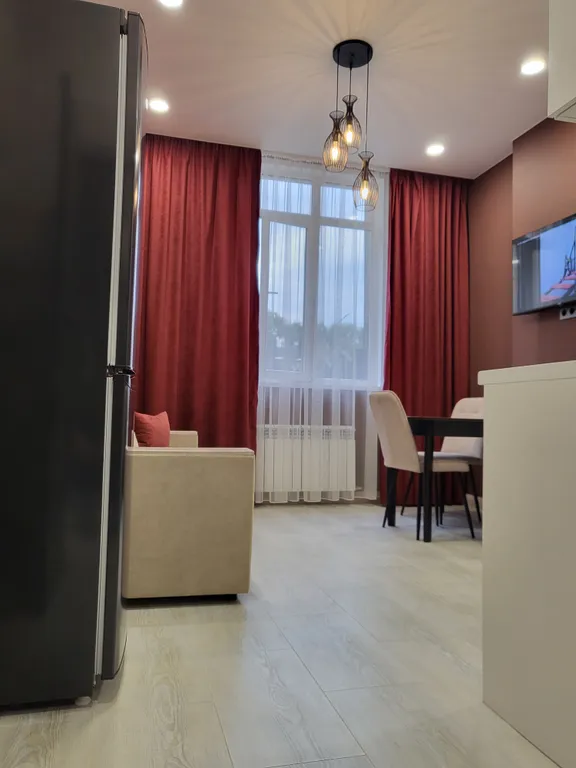 Евродвушка с авторским дизайном, в центре, около Мега парка