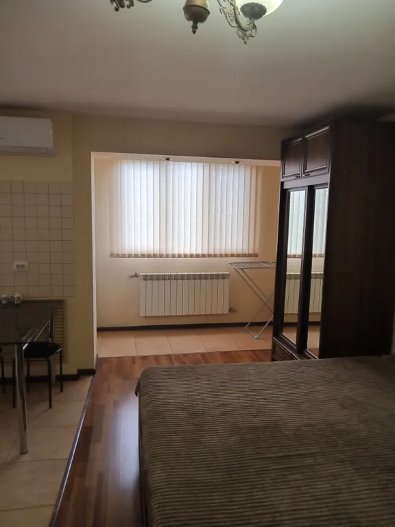 Уютная и ухоженная квартира -студия в центре — аренда посуточно в Нальчик