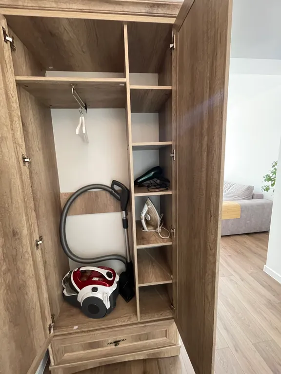 Просторная двухкомнатная квартира в самом центре города