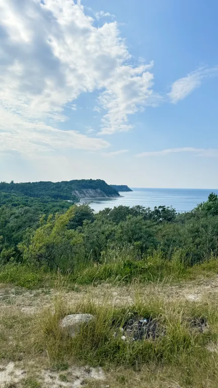 Квартира с боковым видом на море