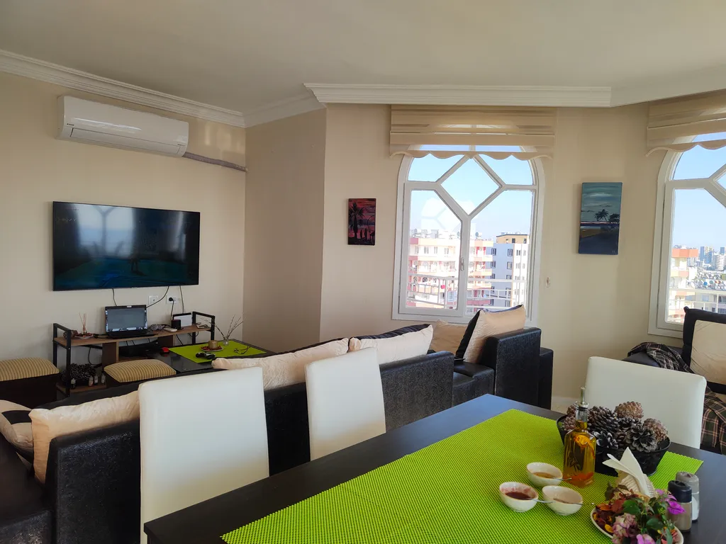 Квартира с видом на море и горы из всех окон