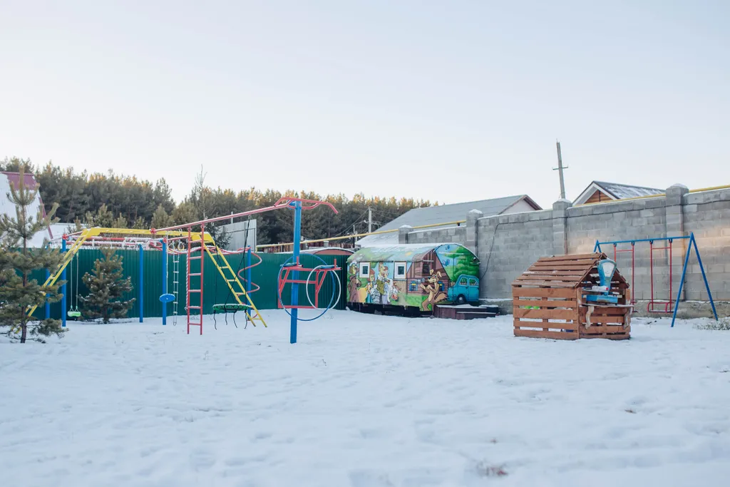 Апартаменты с детской площадкой и баней