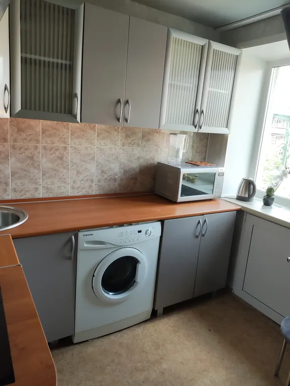 Квартира 1-комнатная Квартира — Новоуральск