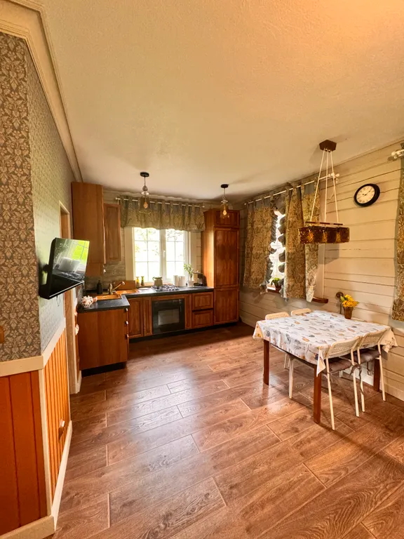 Коттедж Домик под Соснами — Старая Слобода