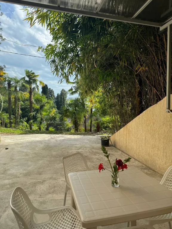 Квартира с двориком