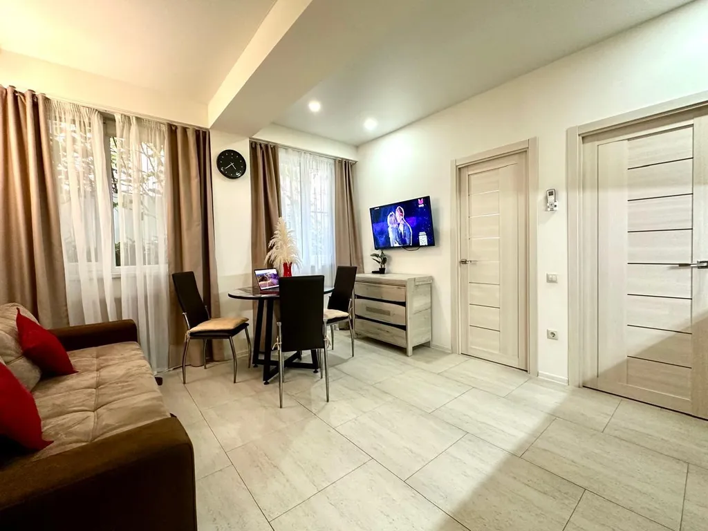 Квартира Квартира у моря с двумя изолированными комнатами — Сириус