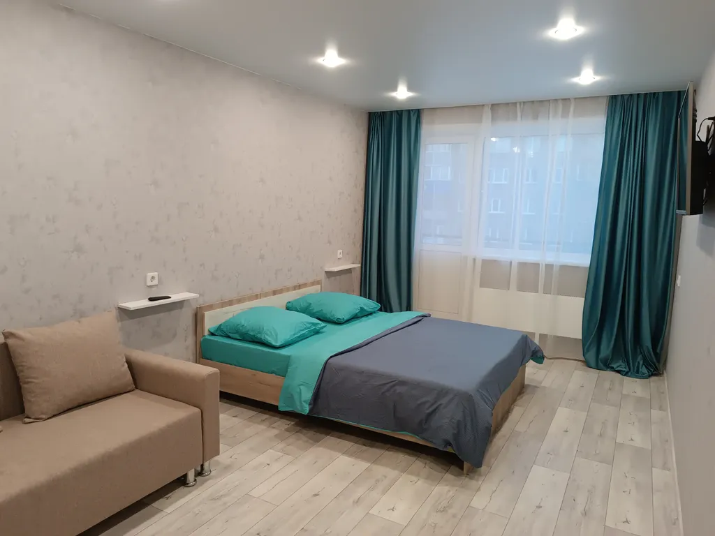 Уютная квартира с абсолютно новым ремонтом и мебелью — аренда посуточно в Междуреченск