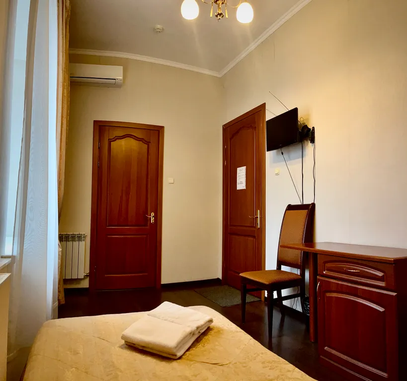 Уютная гостиница с супер расположением для путешественников и отдыха