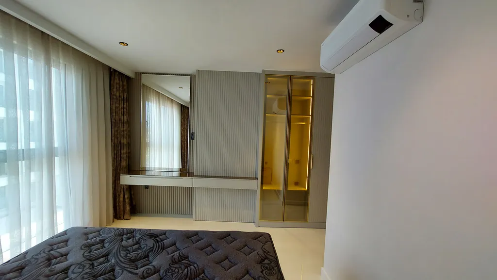 Квартира XL в Azura World Residence c лучшим видом