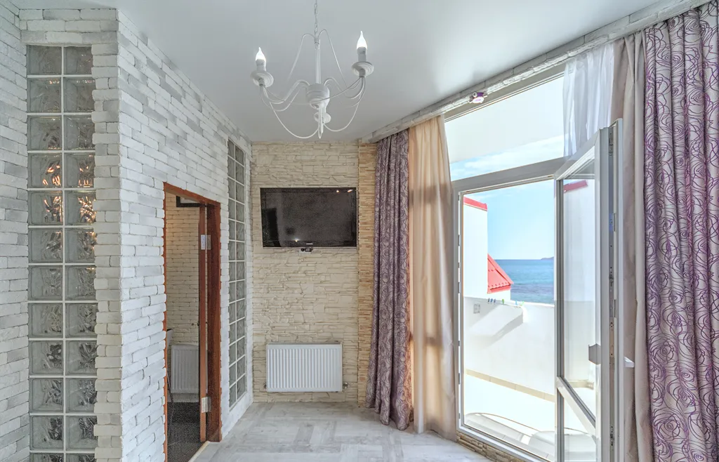 Апартаменты на берегу моря 2