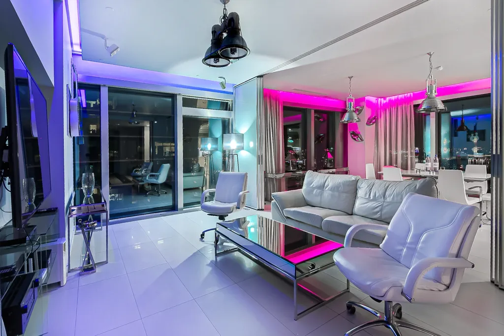 Угловой апартамент Город столиц