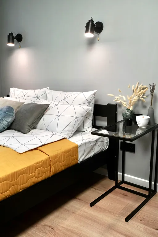 Современная квартира для отдыха и работы в спокойном районе Алматы