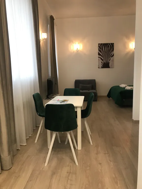 Апартамент № 6