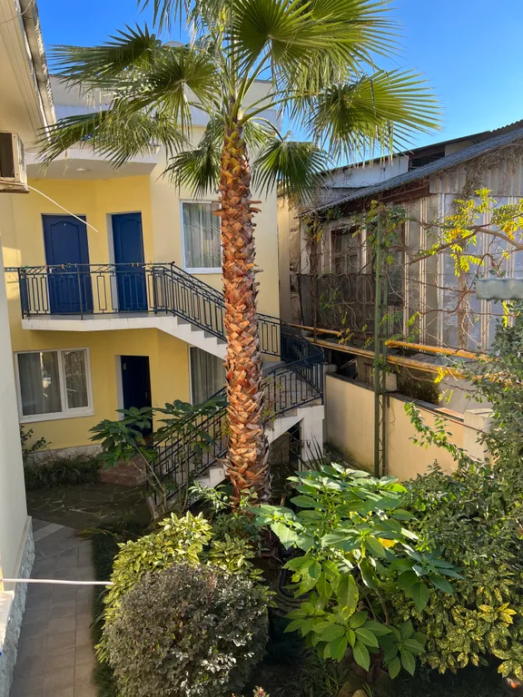 Квартира Квартира Уютные номера в центре Адлера. — Адлер