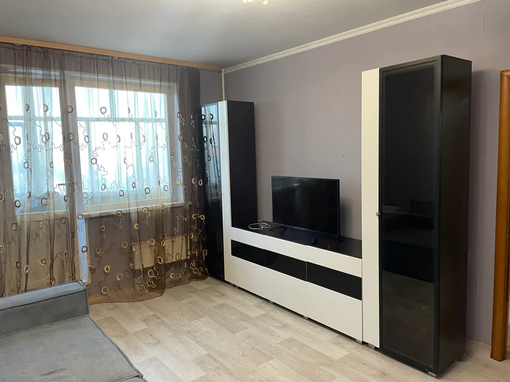 Удобная квартира в центральном районе — аренда посуточно в Нижневартовск