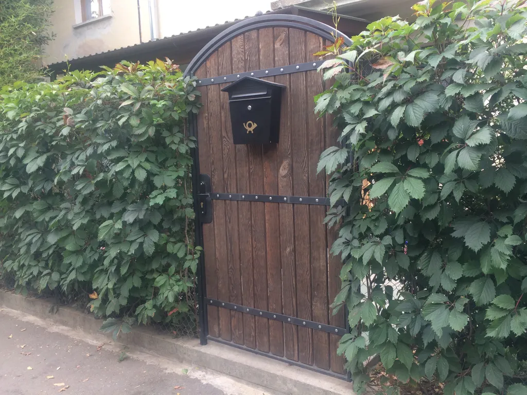 2-х комнатная квартира в Никите