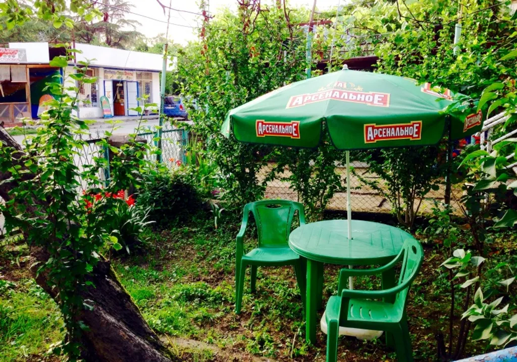 Море через дорогу