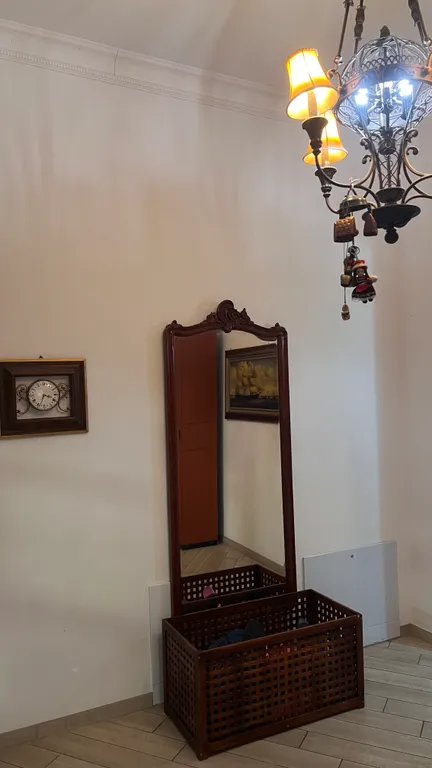 Дом "Вромса" на Хлебной - новый, брутальный, спокойный, комфортный.