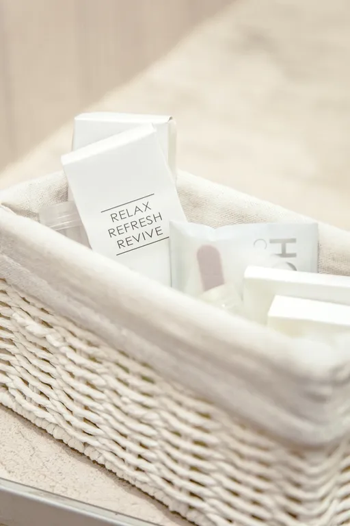 Весна для 6 гостей