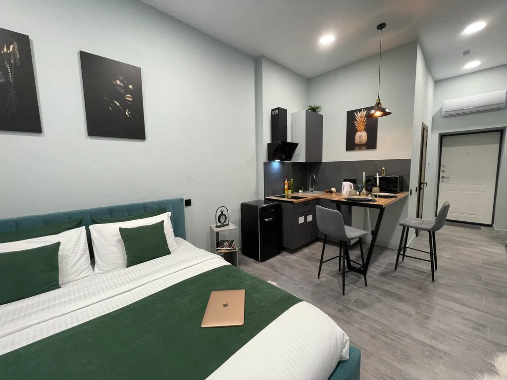 Уютная студия около аквапарка Планета