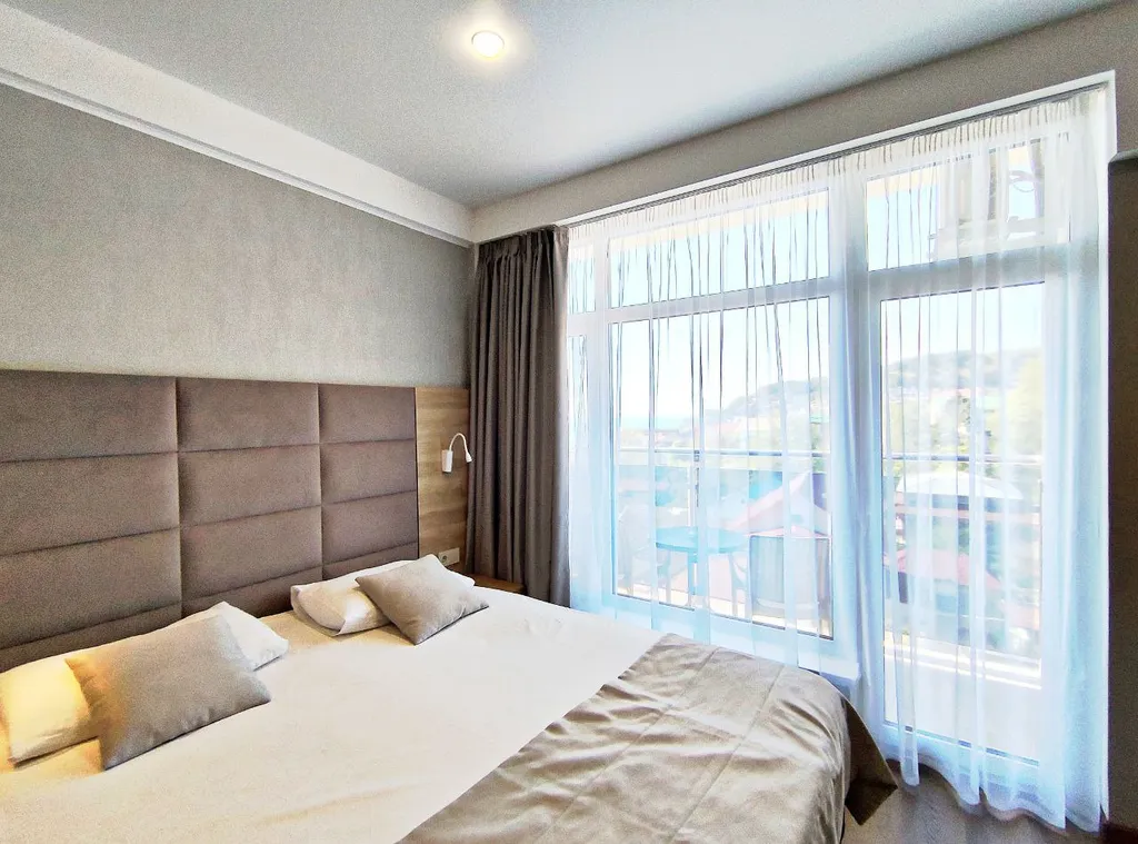 Номер с видом на море в отеле Аурия Морето